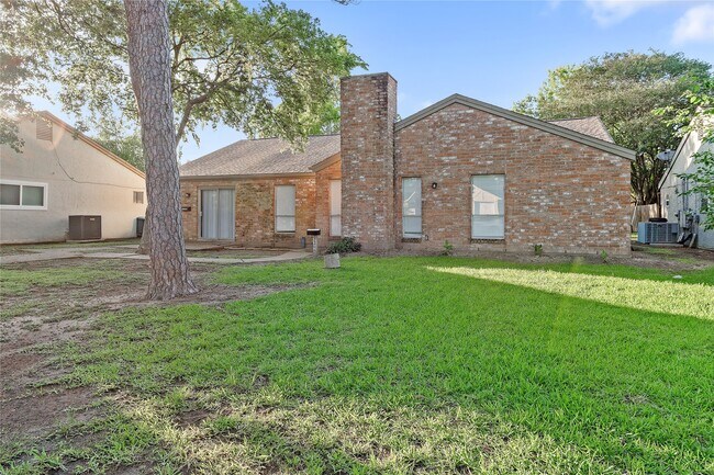 Photo - 9306 Tooley Dr
