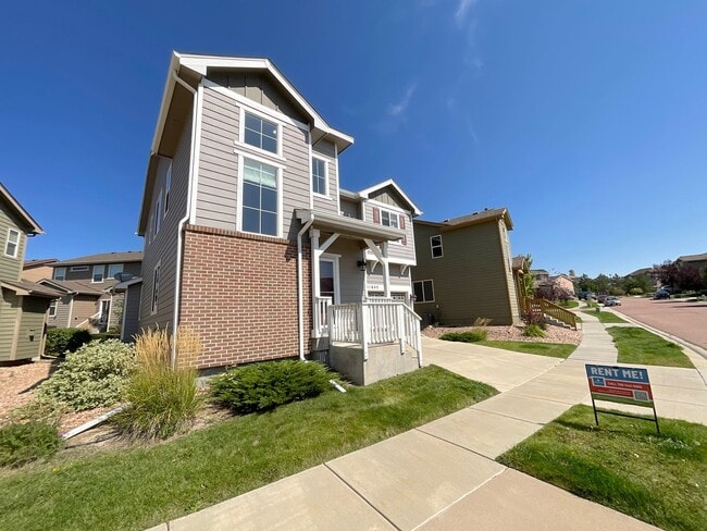 Photo - 4 Bedroom Home Available Near Voyager Pkwy...