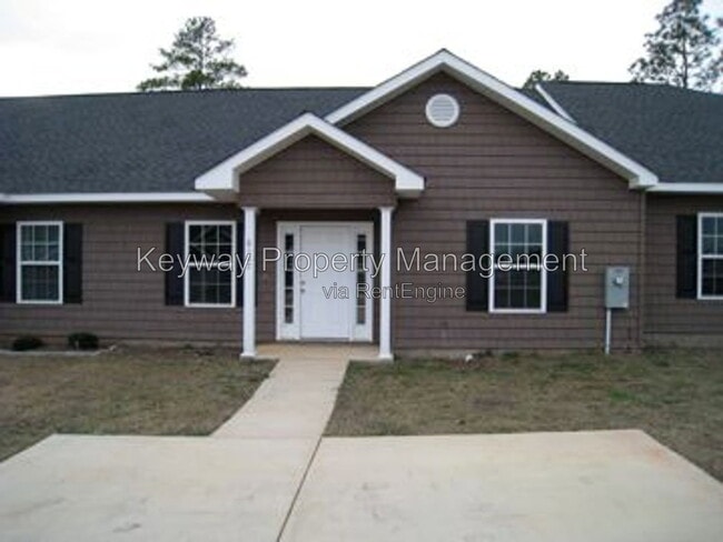Building Photo - 6107 Village W Ln