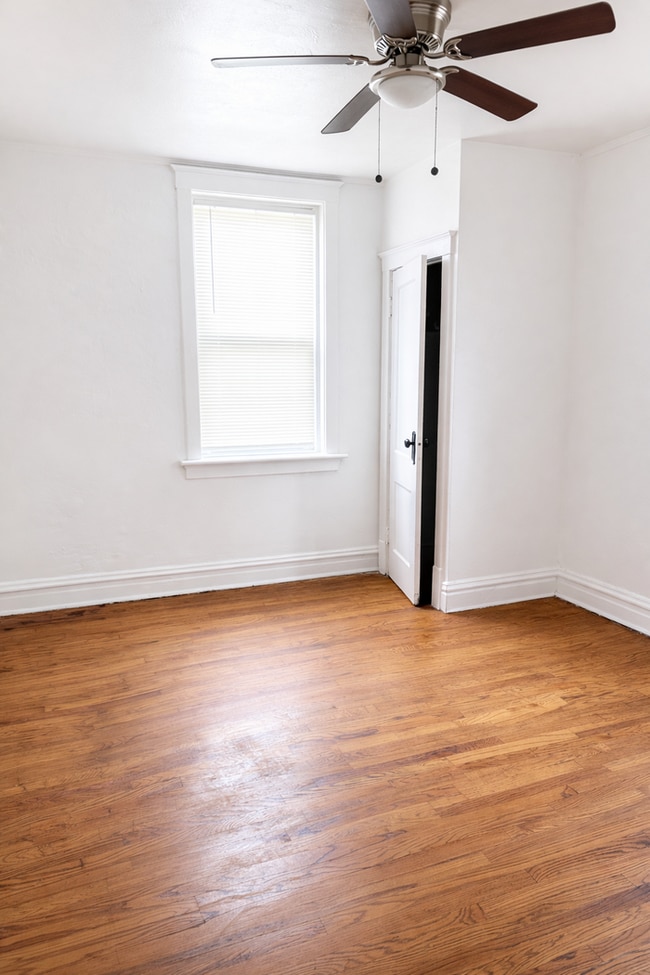 Photo - 3927 N Taylor Ave