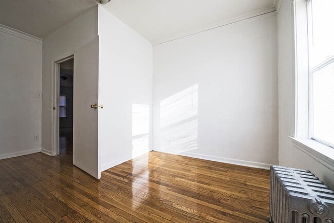 4815 W Cortez
