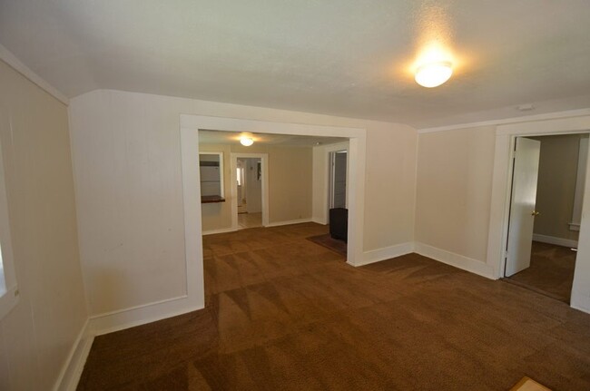 Photo - 1146 Warner St Apartment Unit 1146A