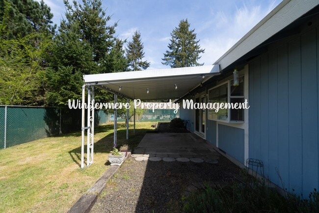 Photo - Bright and Charming 3 bed Rambler in Convenient Port Orchard Location