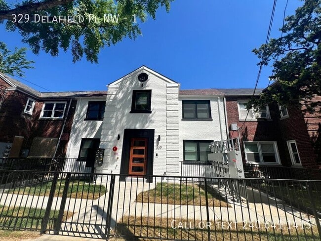 Photo - 329 Delafield Pl NW Unit 1