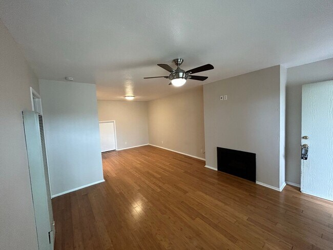 Photo - 1 Bedroom 1 Bathroom Condo in Carlsbad!