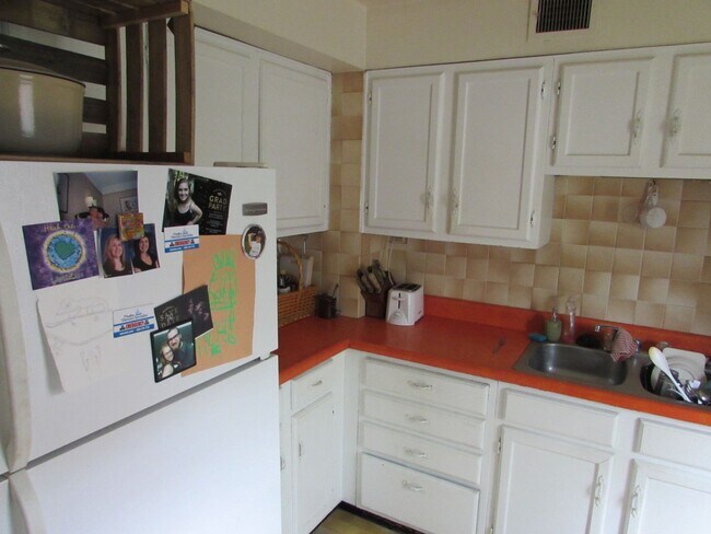 Photo - 33 Sherman Terrace Unit 33-3