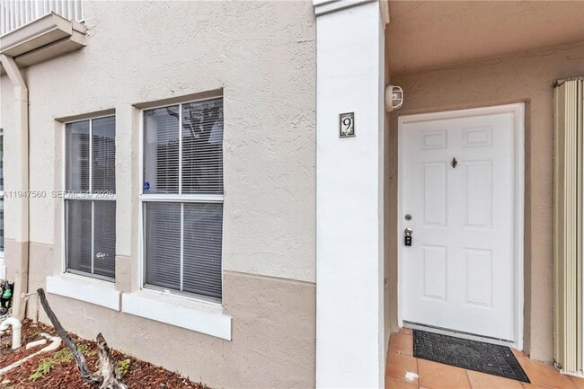 Photo - 9193 Fontainebleau Blvd