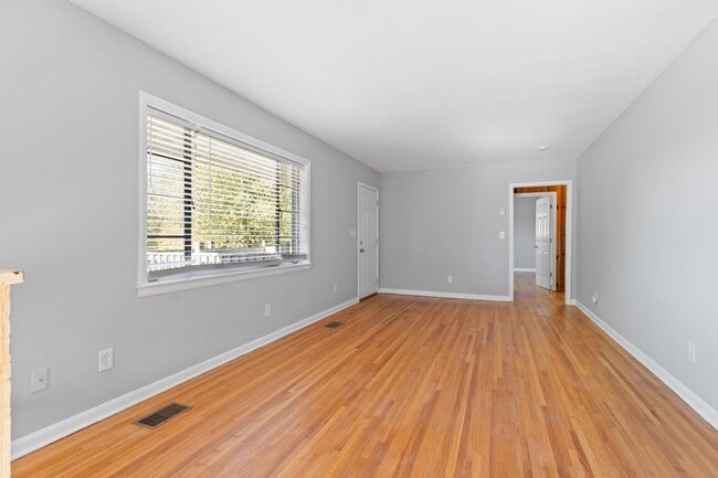 Photo - 603 Bitsy Ln