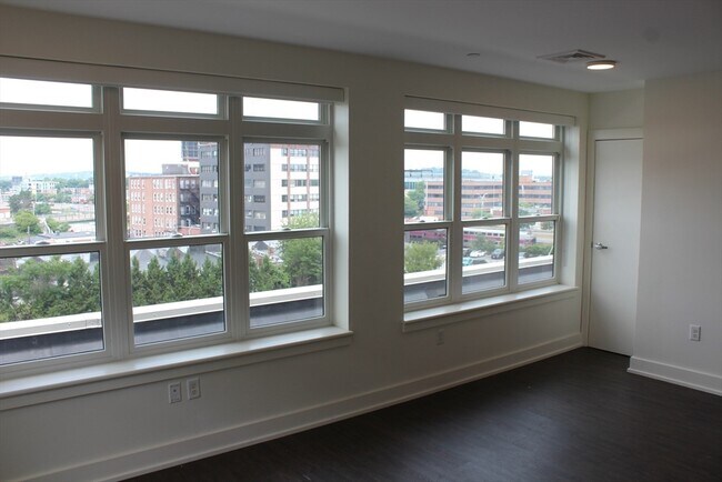 Photo - 20 Penniman Rd