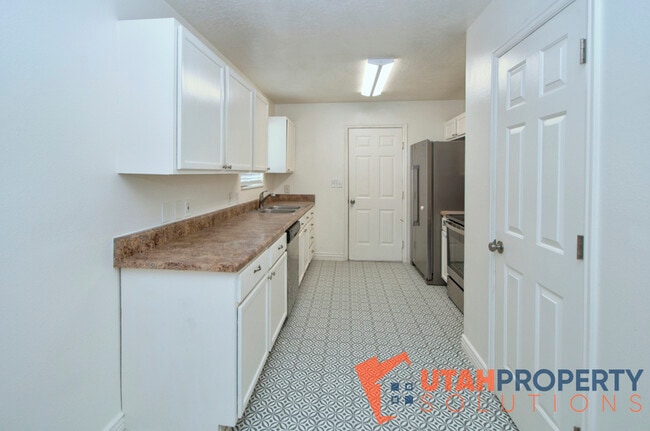 Photo - 7708 N Wyatt Earp Ave