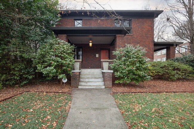 Photo - Gorgeous 2/1 Midtown Unit Walking Distance to Piedmont Park & Atlanta BeltLine!