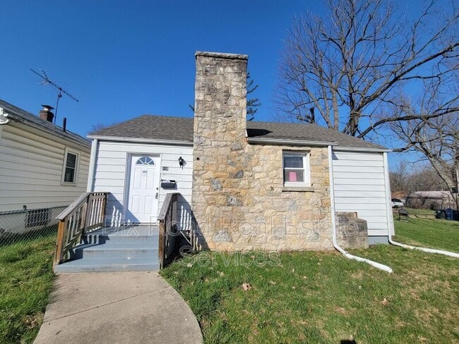 Building Photo - 109 N Decker Ave