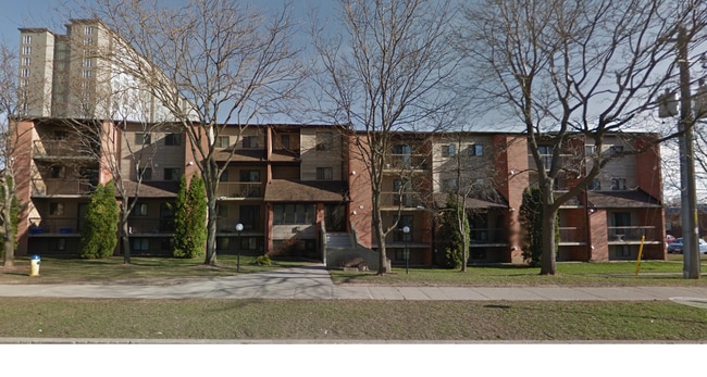 Building Photo - 30 Hickory St E Unit #207