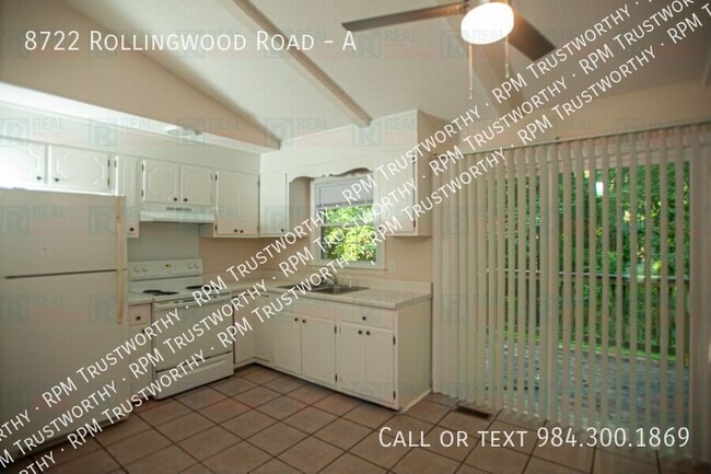 Photo - 8722 Rollingwood Rd Unit A