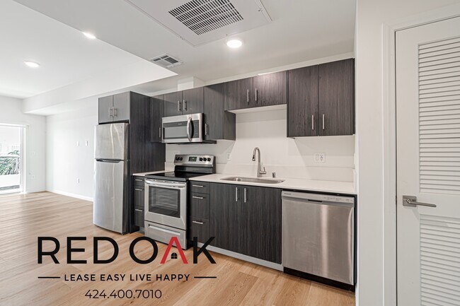 Photo - 218 1/4 S Occidental Blvd-504 Unidad 504