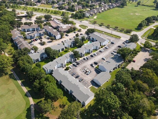 Building Photo - 13151 Walden Rd Unit 141 Rental