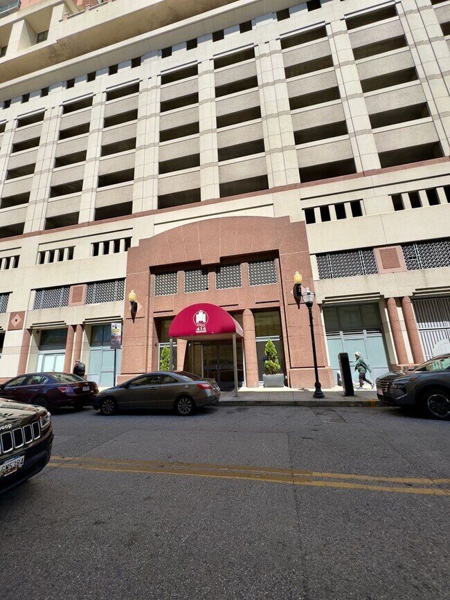 Photo - Charming 1 Bedroom/1 Bathroom Apartment Unit with In-Unit Laundry in Downtown Baltimore, MD! Unit 2306