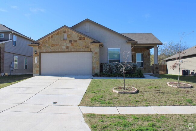 Building Photo - 4-BEDROOM IN SAENGERHALLE, COMAL ISD Rental