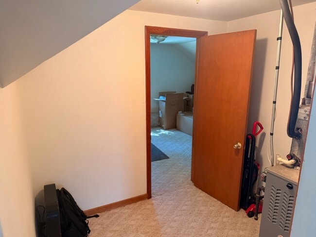 Photo - 304 3rd St NE Unit Apt C