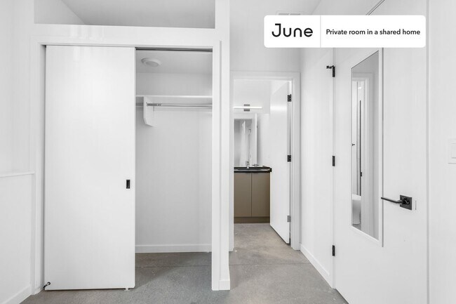 Photo - Room in Shared 4 bed/3.5 bath home Unit C