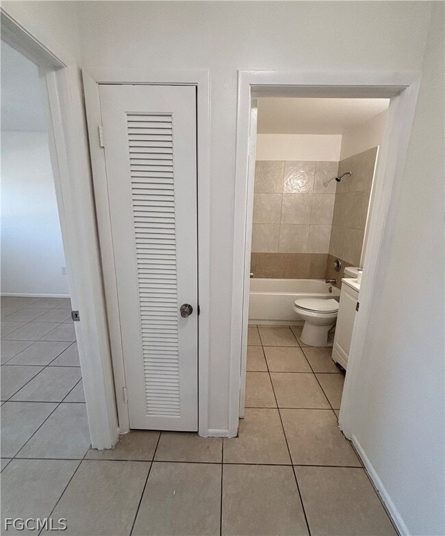 Photo - 704 SE 46th Ln