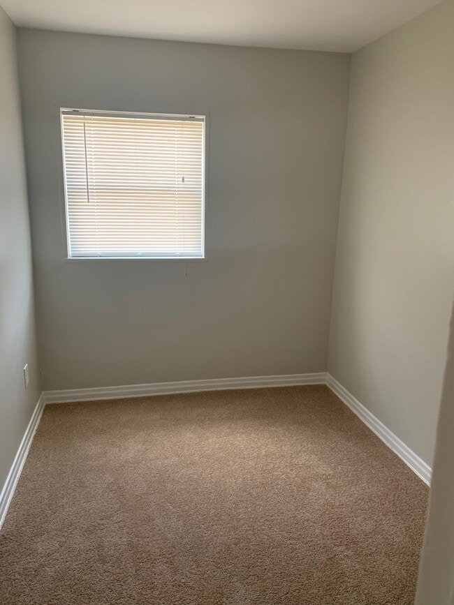 Photo - 5602 62nd ave