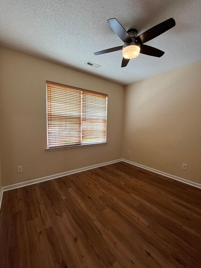 Photo - 3Br 3Ba Liberty Hall Townhome
