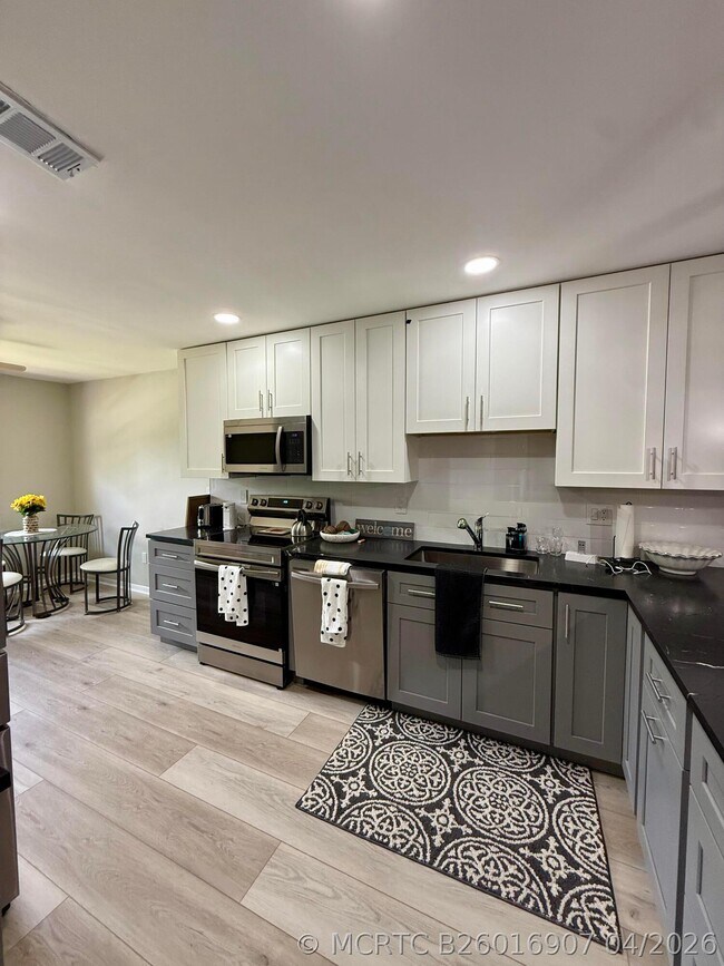 20 Westgate Ln Unit F