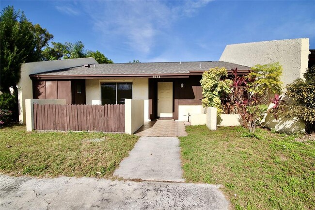 Photo - 3054 Autumn Ct Townhome