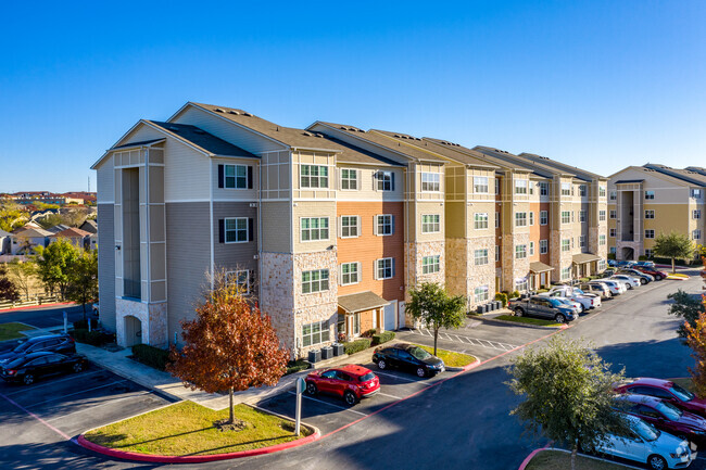 Building Photo - Lirio Rental