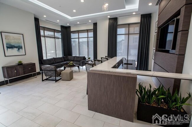 Photo - 2106 Pine Valley Wy