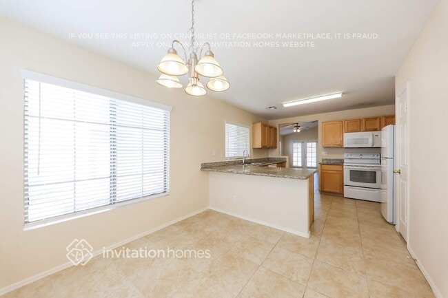 Photo - 13014 W Hearn Rd