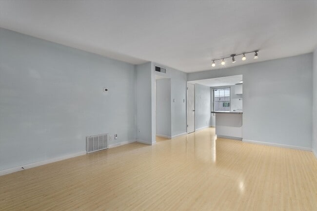 Photo - Prime 2 Bed 1 Bath in 78704 Near Downtown Austin