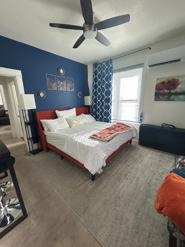 Photo - 859 S Grn St Unidad 1