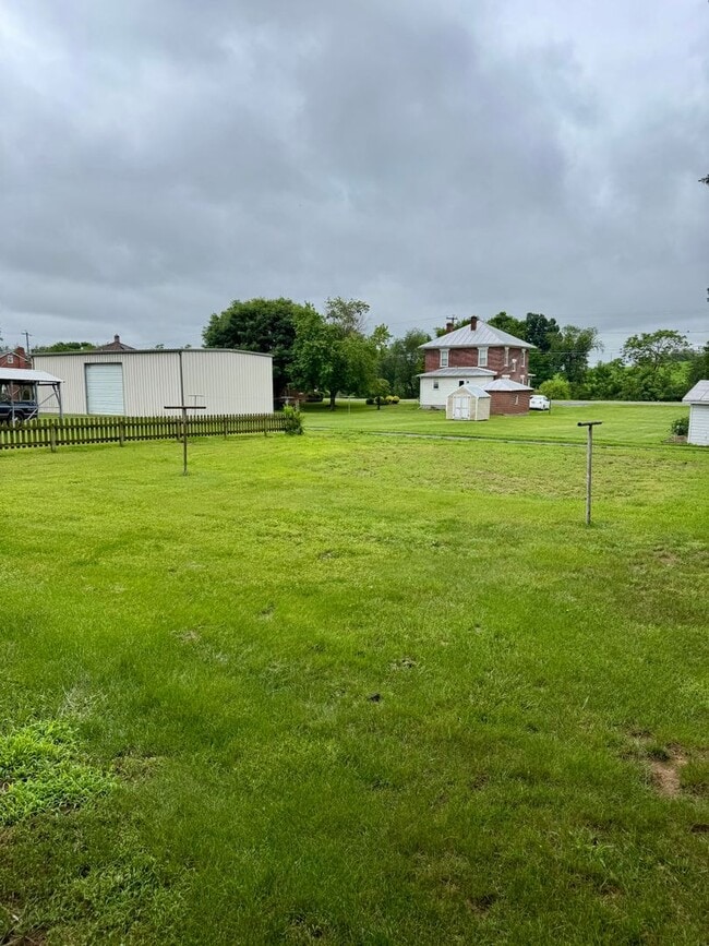 Photo - Single Family Home for Rent in Dayton