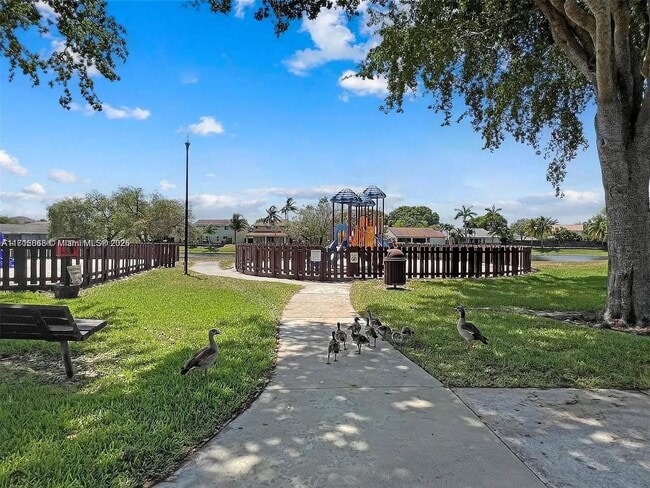 Photo - 15359 SW 43rd Ln House