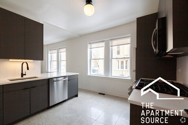 Building Photo - 2313 N Albany Ave Unit 1 Rental