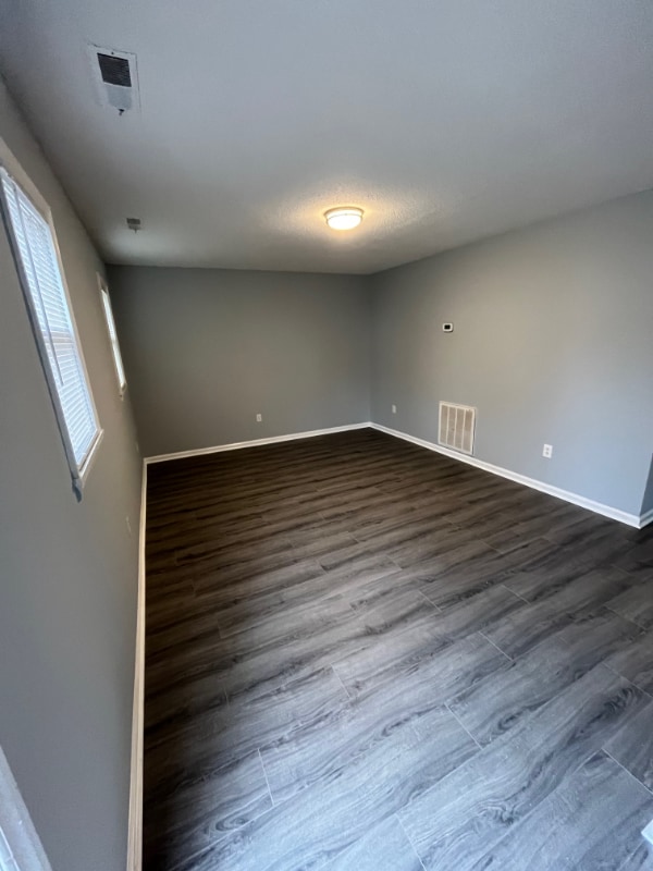 Photo - 109 Carriage Pl Unit Apt 3