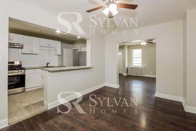 Photo - Do not miss out on the incredible opportunity