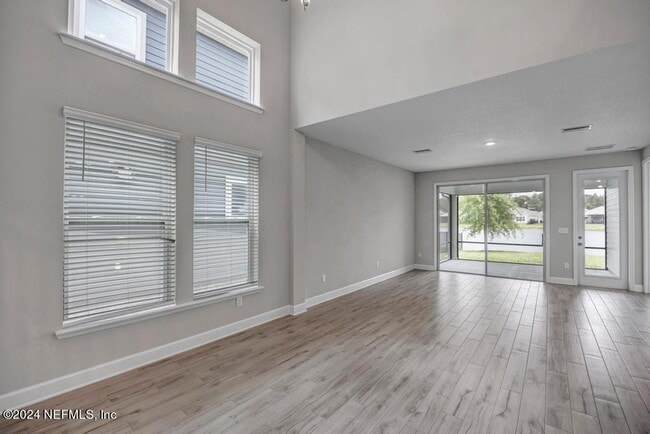 Photo - 189 Vista Lake Cir