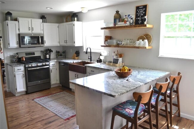 Photo - 34 Arbor Springs