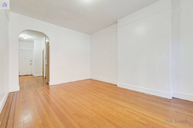 Photo - 1619 York Ave Unit 2A