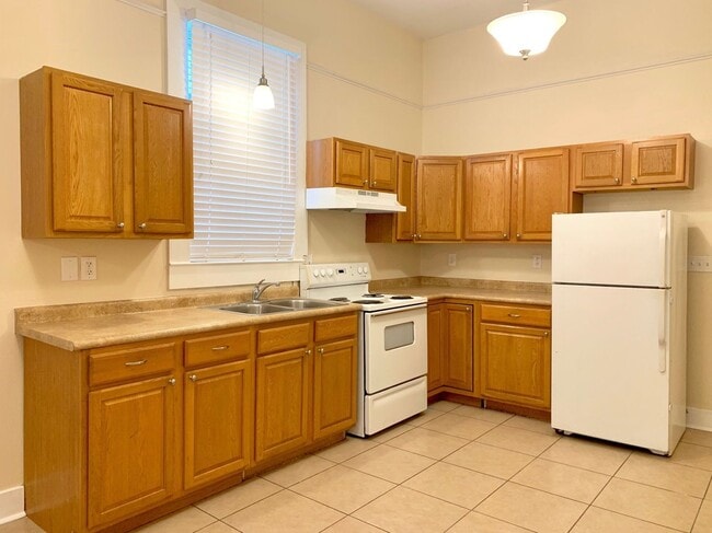 Photo - 2321 Gravier St Apartment