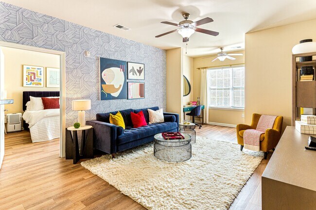 Enclave at Pamalee Square