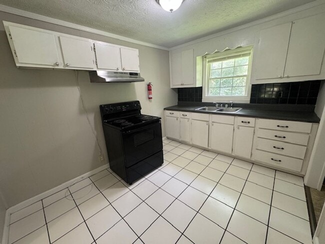 Photo - 1055 Co Rd 454