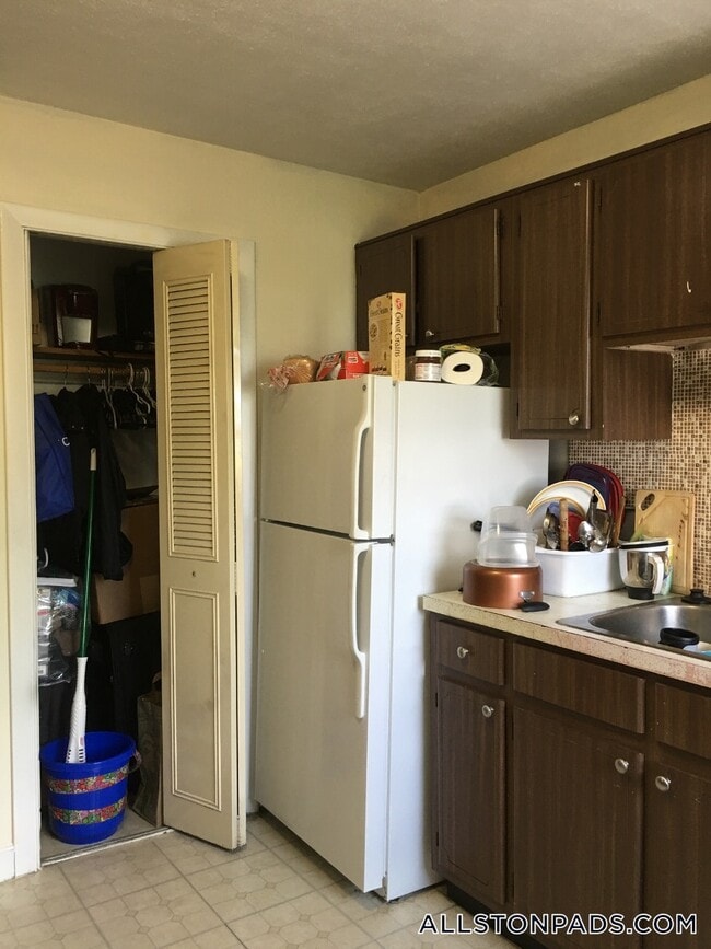 Photo - 10 Armington St Apartamento Unidad 3