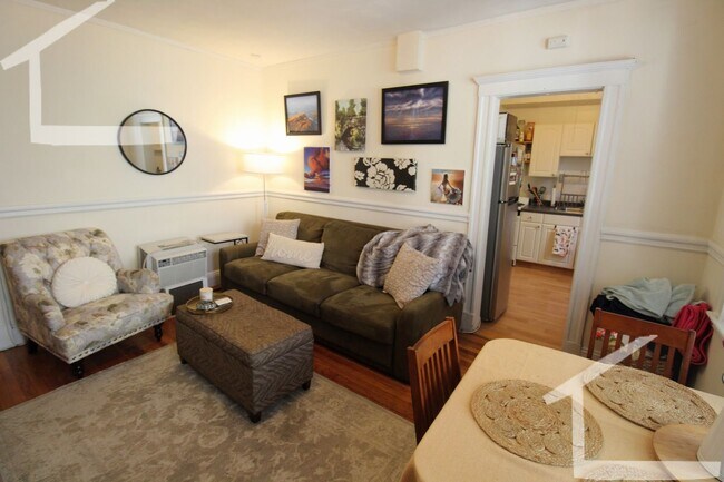 Photo - Amazing 2bed in Allston.... Don't miss out!