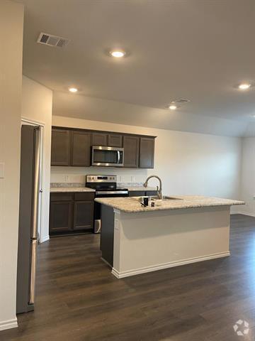 Building Photo - 2125 Whispering Sage blvd Rental