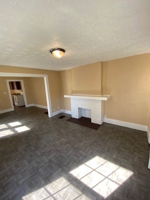 216-218 W Parkwood Dr