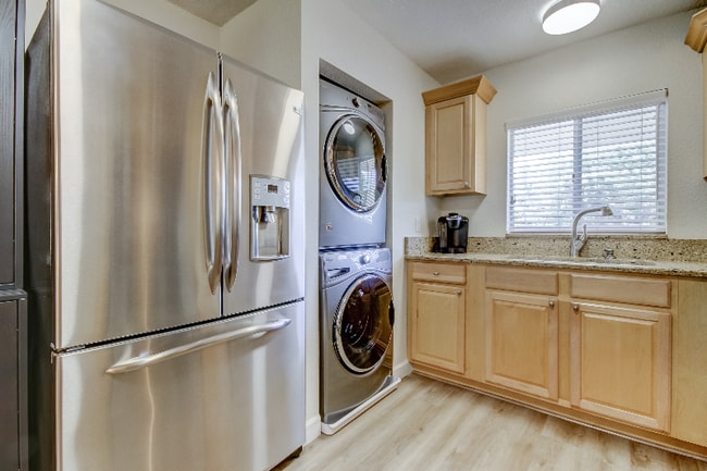 Photo - 4480 Overlook Dr NE Unidad 27